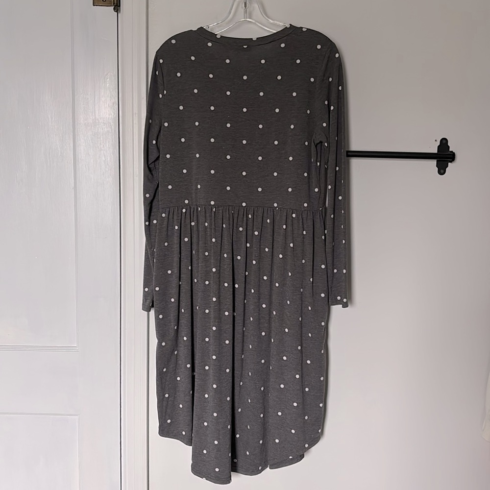 Grey‎ polkadot dress - Picture 2 of 5